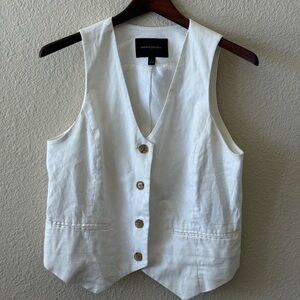Banana Republic Ivory Button-Up Vest